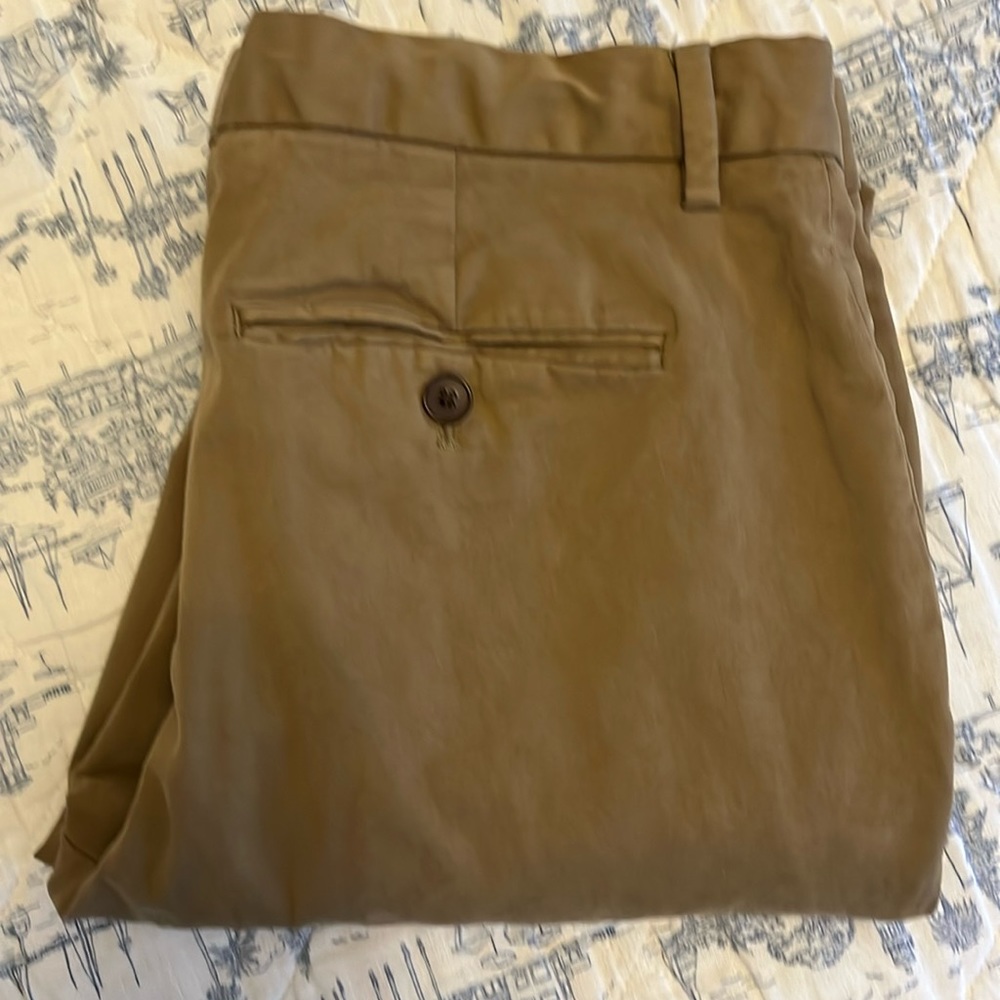 Banana Republic Khaki Pants